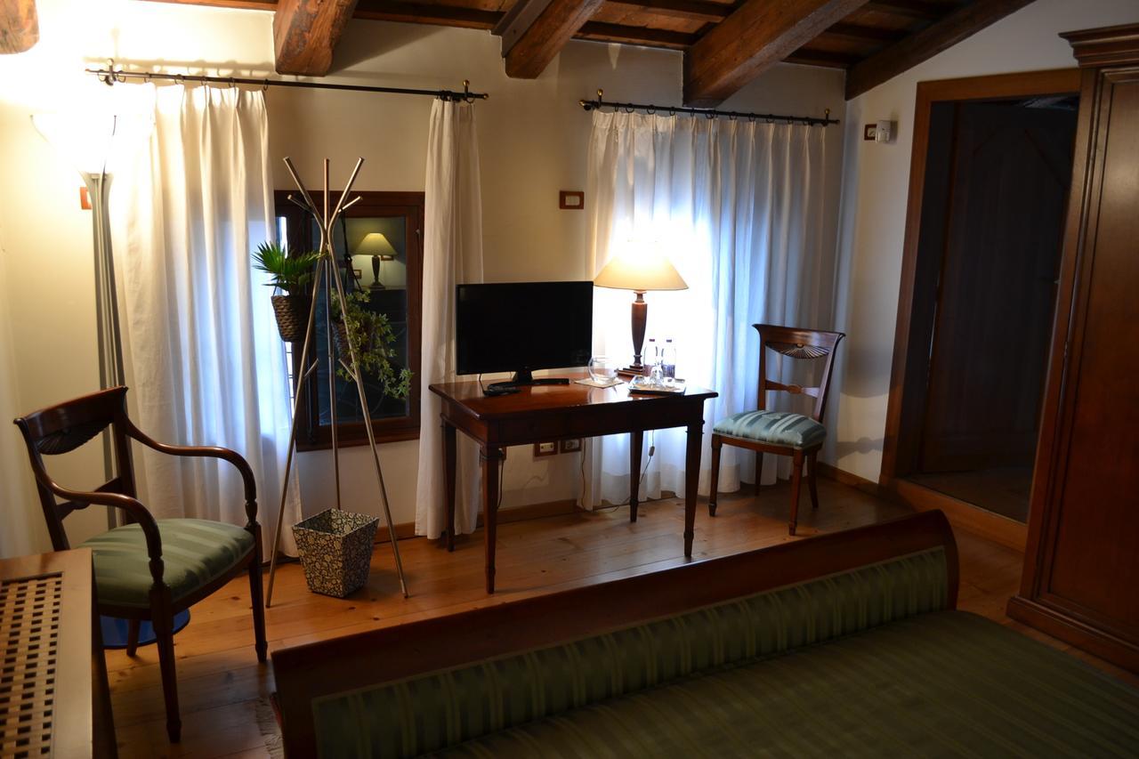 Palazzo Bortolan Hotel Treviso Bagian luar foto